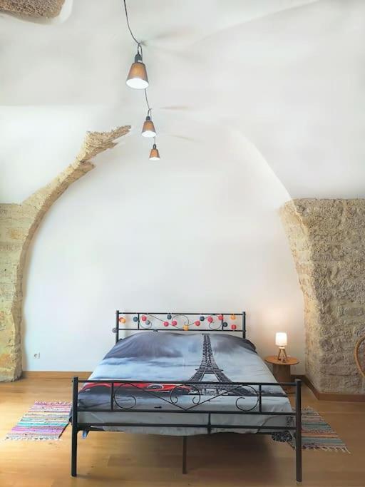 Pour Les Amoureux Des Vieilles Pierres Poussan Dış mekan fotoğraf